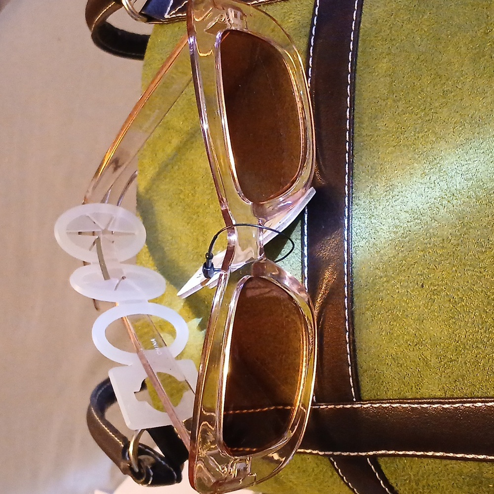 Fashion Time and Tru Clear Lucite Sunglasses Rectangular NWT